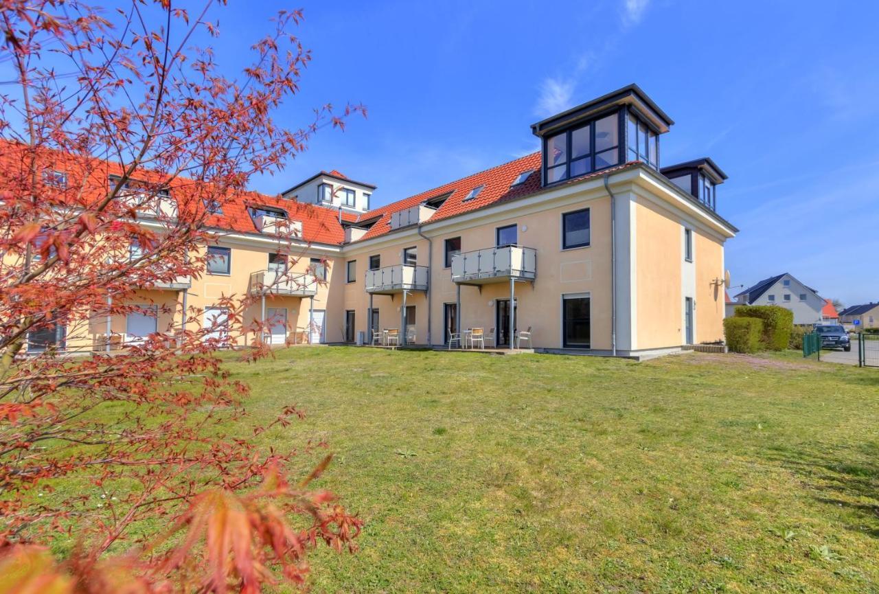 Peenemuende, Seglerhafen St Schoner 7, 13, 14 Exterior foto